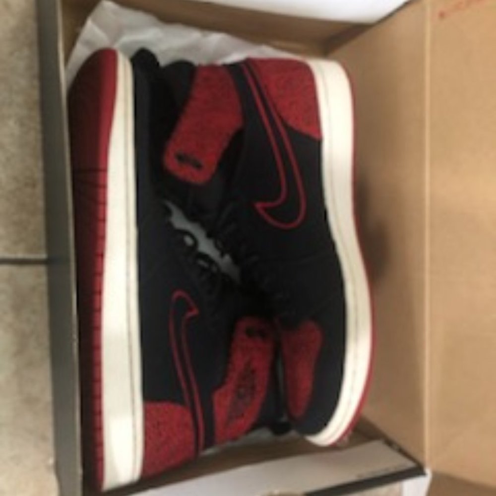 Air Jordan 1 Retro Ultra High Black Gym Red